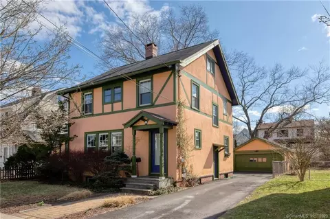 12 Quentin St, Hamden, CT 06517 photo 1