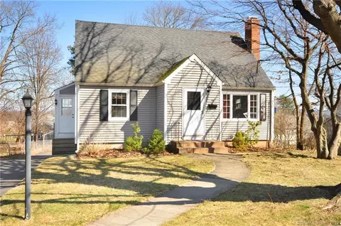 44 Ruscan Rd, Wethersfield, CT 06109 photo 1