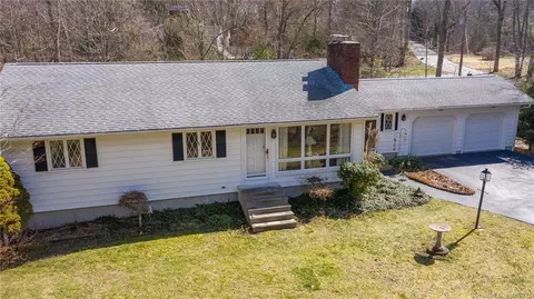 164 Terwilleger Rd, Killingly, CT 06239 photo 1