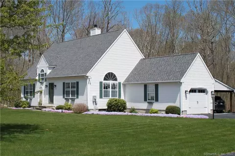 5 Peach Tree Hill Ave, Ledyard, CT 06339 photo 1