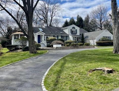 16 Stanton Rd, Darien, CT 06820 photo 1