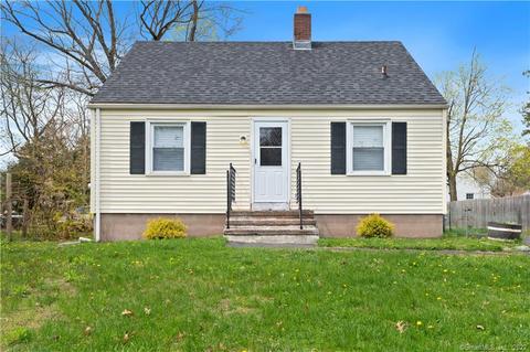 121 Pool Rd, North Haven, CT 06473 photo 1