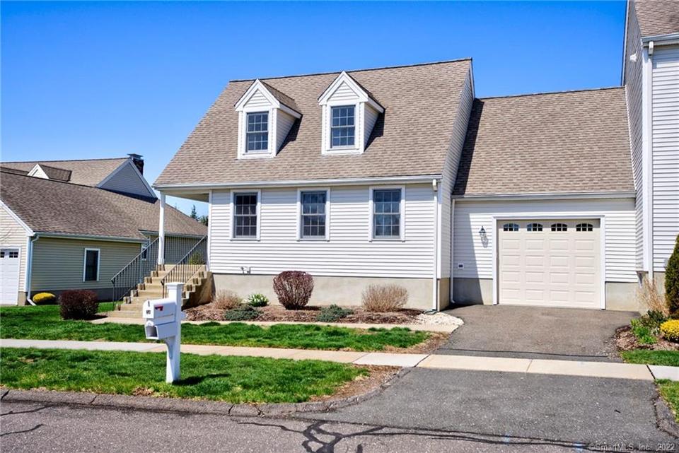 30 Pickering Ln 30, Wethersfield, CT 06109 37 Photos MLS