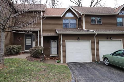 366 Ash St #35, Willimantic, CT 06226 photo 1