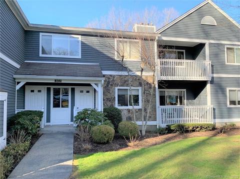 302 Fairmount Dr #E, Monroe, CT 06468 photo 1