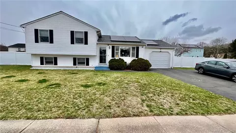 7 Joseph Ln, Hamden, CT 06514 photo 1