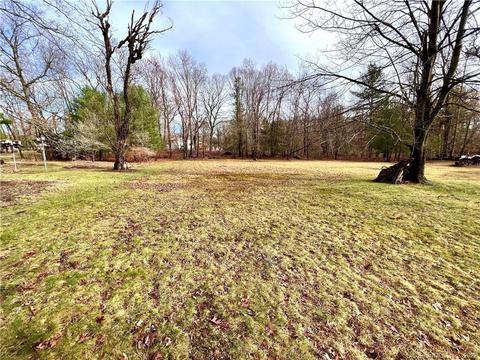 348 Park Ave, Windsor, CT 06095 photo 1