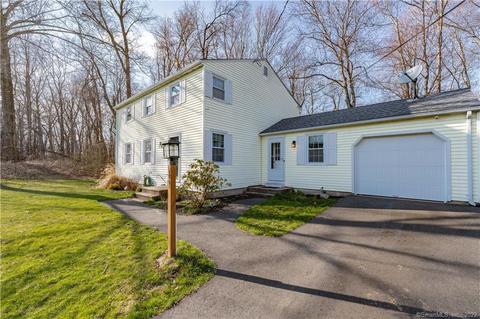 762 Overhill Dr, Suffield, CT 06078 photo 1