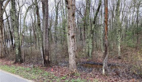 0 Sara Ln, Plainfield, CT 06354