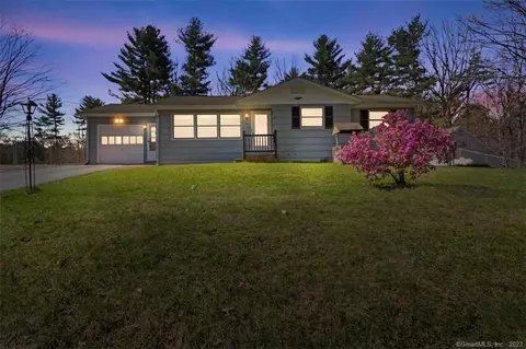 55 Davis St, Killingly, CT 06239 photo 1