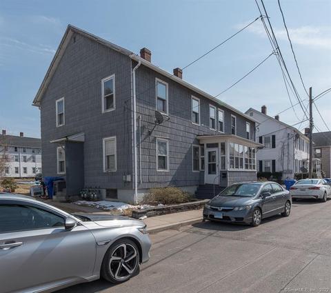 76 West St, Enfield, CT 06082