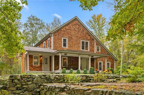19 Nodine Pasture Rd, Kent, CT 06757