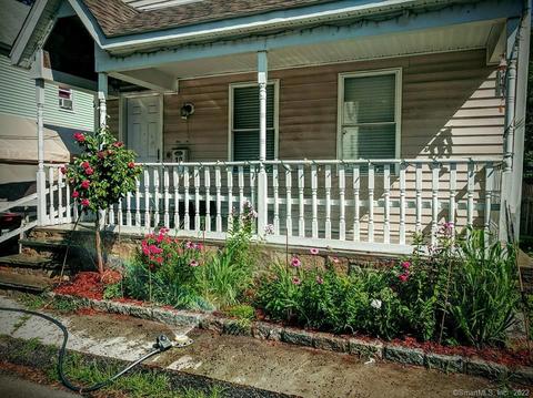 10 Olean St, Norwalk, CT 06854 photo 1
