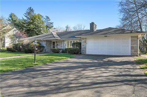 35 Killdeer Rd, Hamden, CT 06518 photo 1