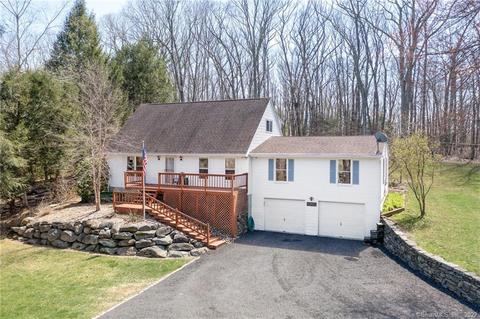 145 Lancaster Rd, Coventry, CT 06238 photo 1