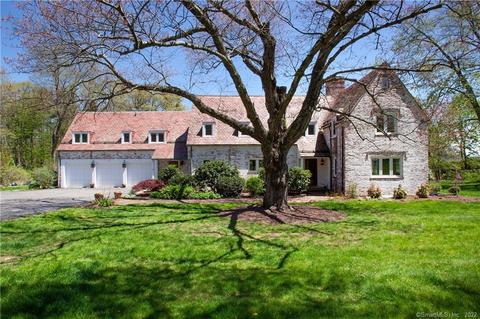 4 Hillside Dr, Bloomfield, CT 06002 photo 1