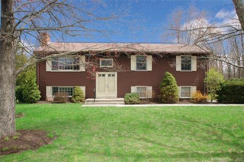 142 4th St, Suffield, CT 06078 photo 1