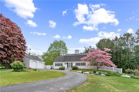 40 Harvard Ter, Gales Ferry, CT 06335 photo 1