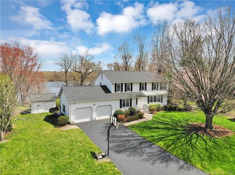 51 Riverview Dr, Suffield, CT 06078 photo 1