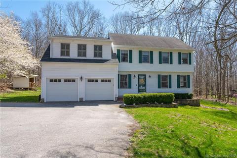 23 Whippoorwill Dr, Ledyard, CT 06335 photo 1