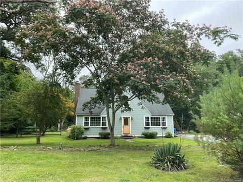 692 Pudding Hill Rd, Hampton, CT 06247 photo 1