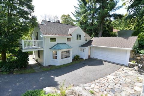 95 Peaceable St, Redding, CT 06896 photo 1