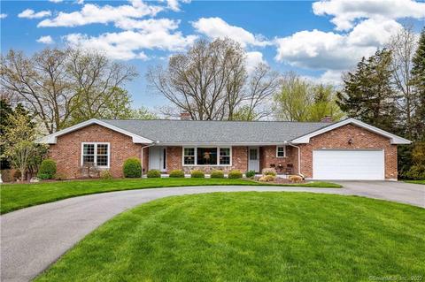 63 Bittersweet Hl, Wethersfield, CT 06109 photo 1