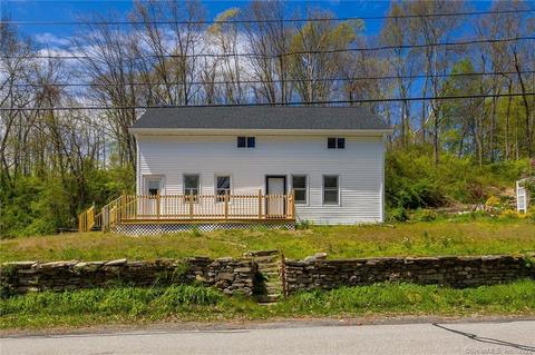 590 Valley Rd, Killingly, CT 06241 photo 1