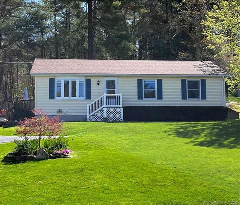 700 Chestnut Hill Rd, Killingly, CT 06241 photo 1