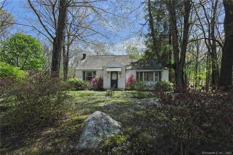 1025 Willard Rd, Orange, CT 06477 photo 1