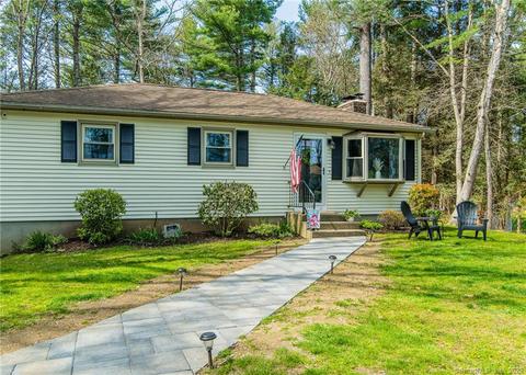 30 Pinecrest Dr, Plainfield, CT 06239 photo 1