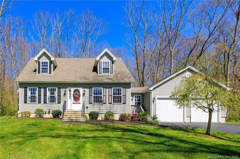 168 Chestnut Hill Rd, Killingly, CT 06241 photo 1