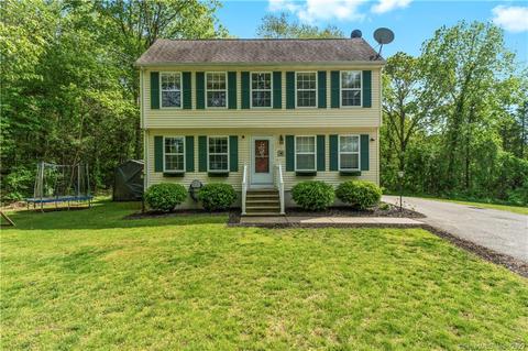 279 Dow Rd, Plainfield, CT 06374 photo 1