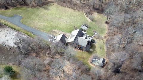347 Munger Ln, Bethlehem, CT 06751 photo 1