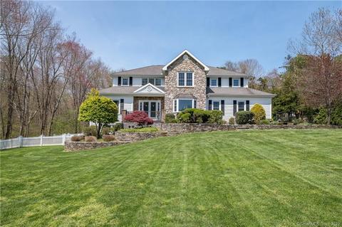 23 Stacey Ln, Madison, CT 06443 photo 1