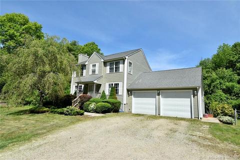 110 Brickhouse Rd, Killingly, CT 06239 photo 1