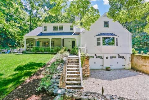 15 Hill Rd, Redding, CT 06896 photo 1
