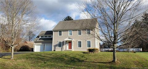 34 Wainscot Ln, Suffield, CT 06078 photo 1