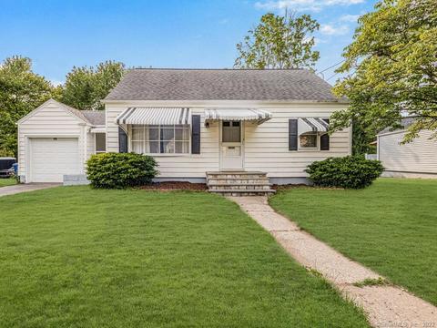 445 Hooker Rd, Bridgeport, CT 06610 photo 1