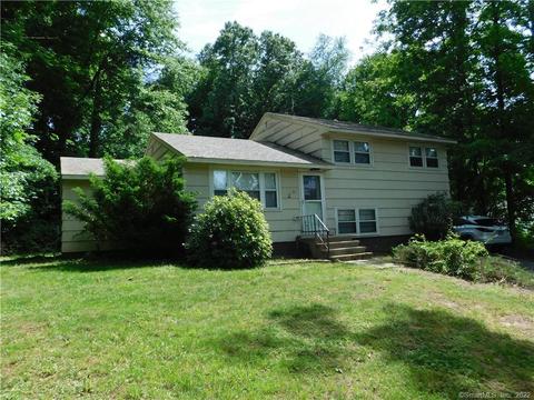 93 Constitution St, Wallingford, CT 06492 photo 1