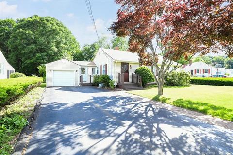 14 Parkview Rd, Wallingford, CT 06492 photo 1