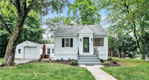 7 Damase St, Prospect, CT 06712 photo 1
