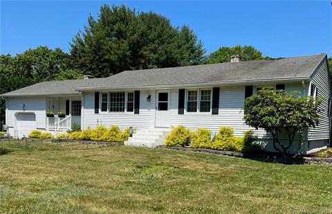 44 Corey Ln, East Lyme, CT 06357 photo 1