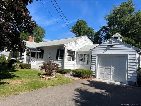 4 Stanley Dr, Enfield, CT 06082 photo 1