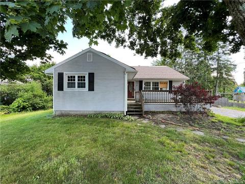 47 Monroe Ave, Griswold, CT 06351 photo 1