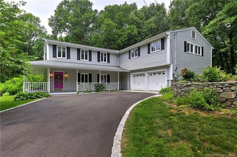 26 Ridgewood Dr, Monroe, CT 06468 photo 1