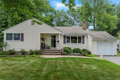 151 Dudley Rd, Wethersfield, CT 06109 photo 1