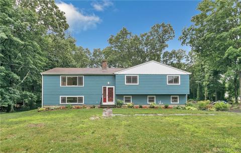 59 Wayne Rd, Monroe, CT 06468 photo 1