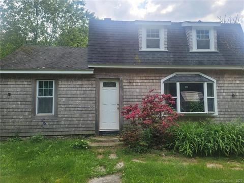 201 Margaret Henry Rd, Killingly, CT 06239 photo 1