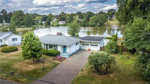 24 Apple Blossom Ln, Danbury, CT 06811